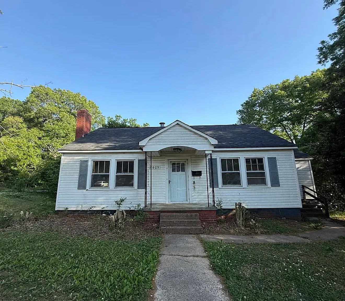 2 bed, 1200 sqft, $1,350 — Photo 1