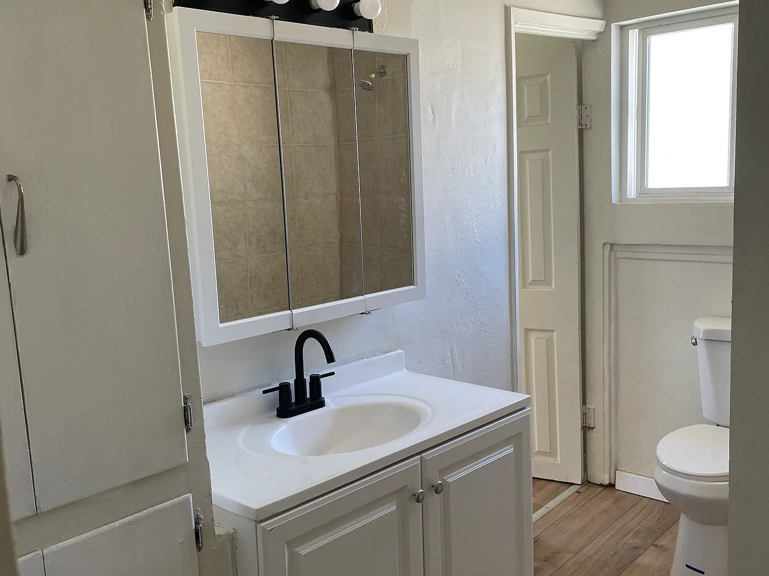 3 bed, 1135 sqft, $1,500 — Photo 3