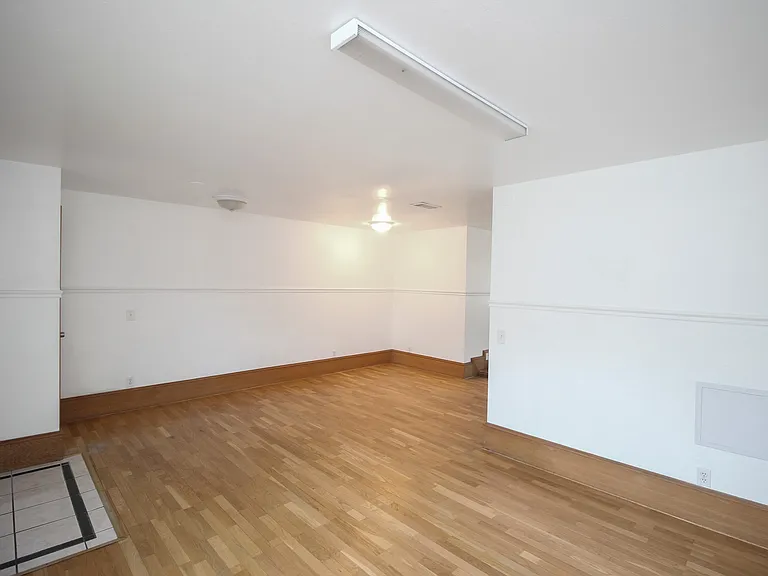 4526 Eagle Rock Blvd #4 — Photo 13