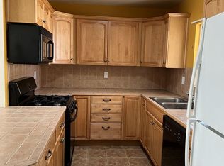 241 N Alvord St, Ridgecrest, CA 93555