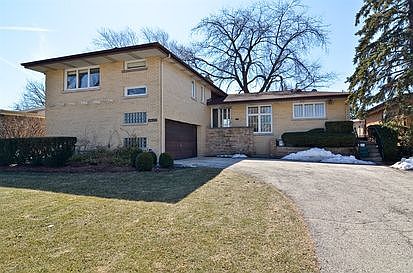 1st image of 4415 W Lunt Ave