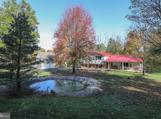 172 Shady Brook Cir, Warrington, PA 18976