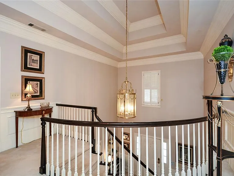 1640 Lazy River Ln — Photo 46