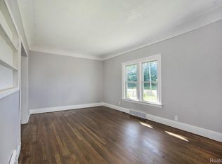 22021 Fifteen Mile Rd, Clinton Township, MI 48035