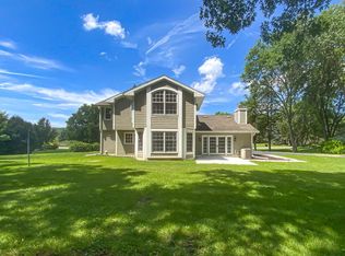 S13W31899 Glacier Pass, Delafield, WI 53018