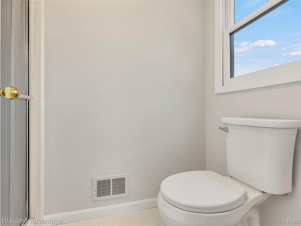 3741 Stoneridge Ct, photo 17