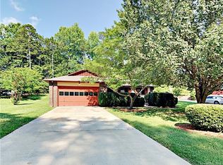 205 Pelham Ln, Fort Mill, SC 29715