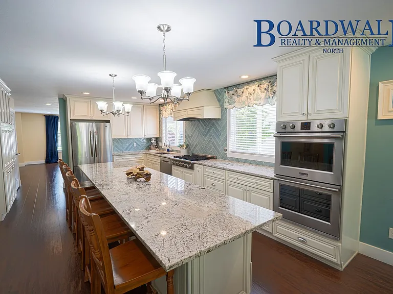 1704 Saint Andrews Dr — Photo 41