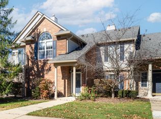 3424 Tremonte Cir N, Rochester, MI 48306