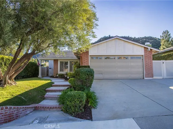 28012 Gold Hill Dr, Castaic, CA 91384