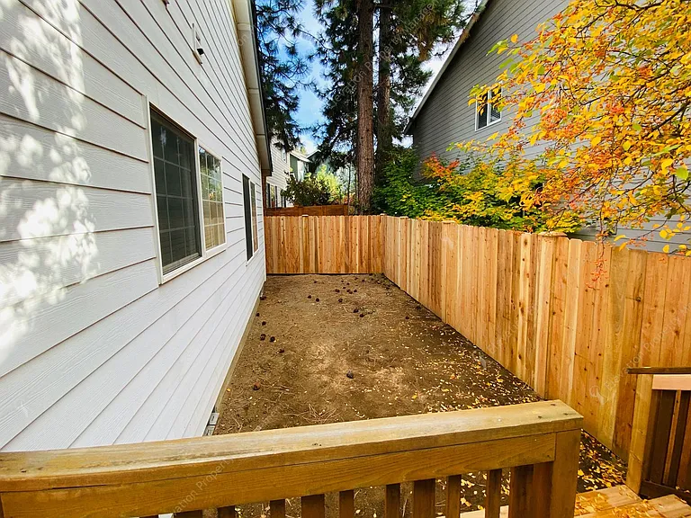 61311 Brookside Loop — Photo 26
