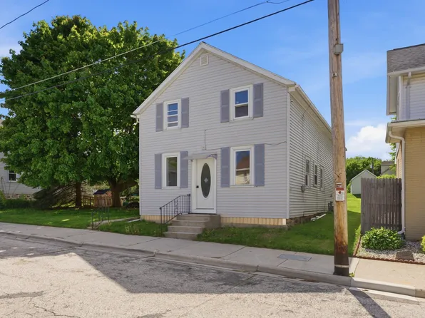 110 S 2nd Ave, Saint Nazianz, WI 54232