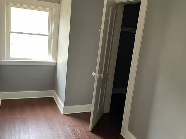 157 Cedar Hill Ave, New Haven, CT 06511