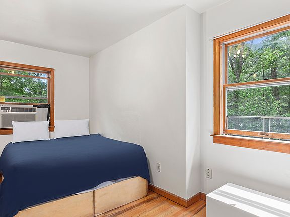 5th image of 11 Gardiners Ln
