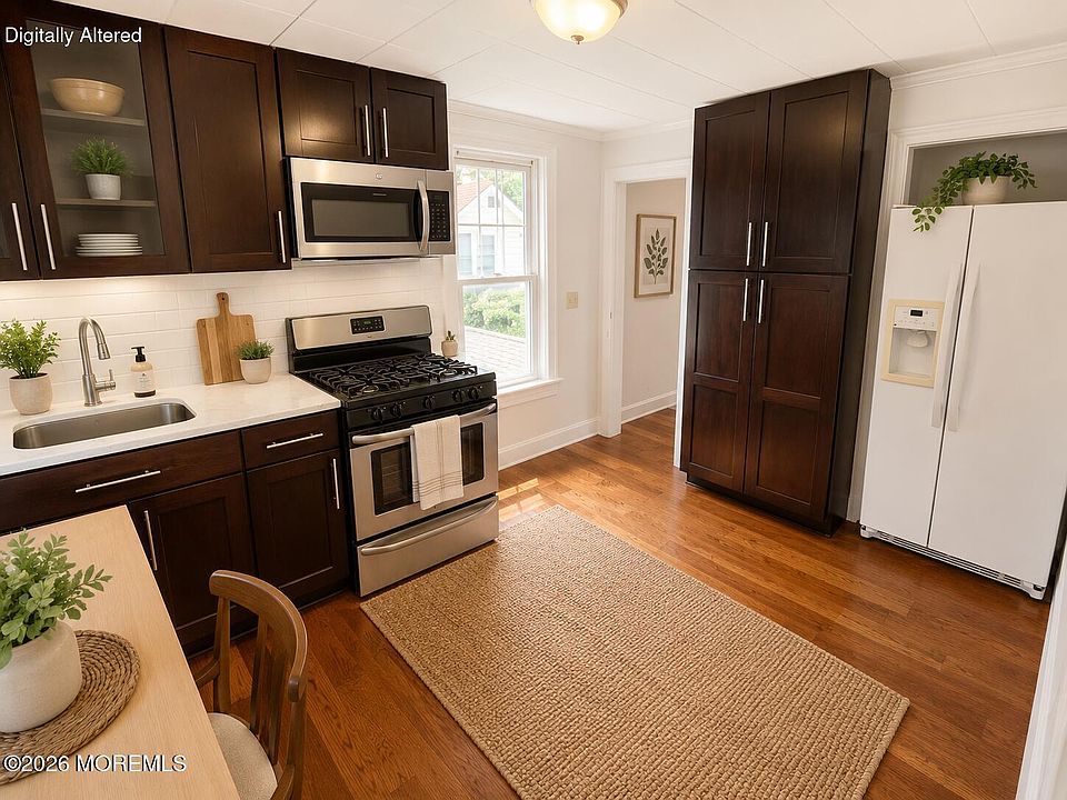 2nd image of 406 4th Ave APT 4