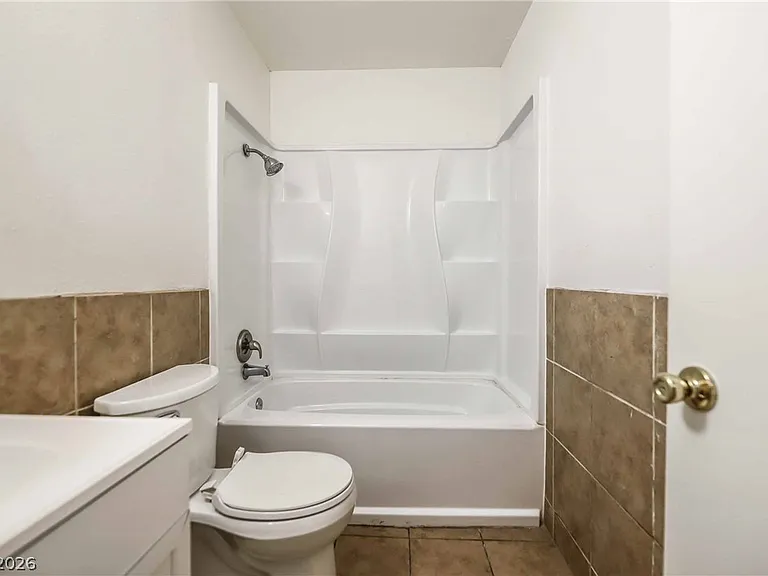 1404 E Mesquite Ave #8 — Photo 16