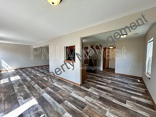 4322 Strawflower Dr — Photo 13