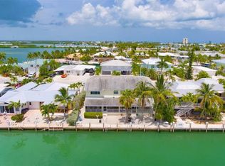 731 9th St, Key Colony Beach, FL 33051