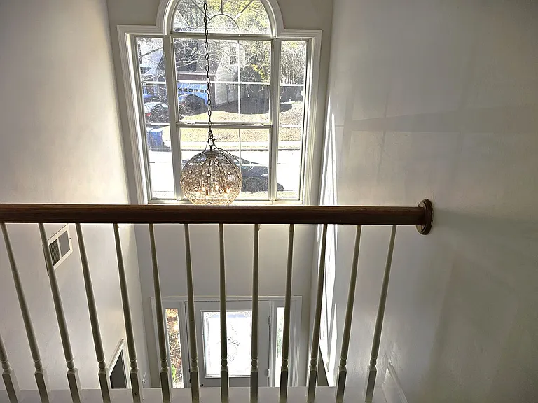 235 Circle Rd — Photo 15
