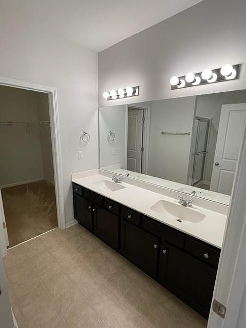 double vanity and large walk-in closet