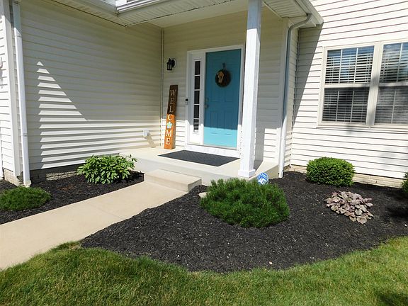 2nd image of 482 Ivyside Sq