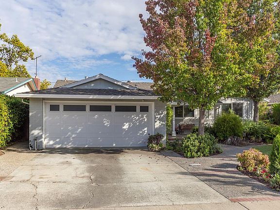 2nd image of 4467 Alex Dr