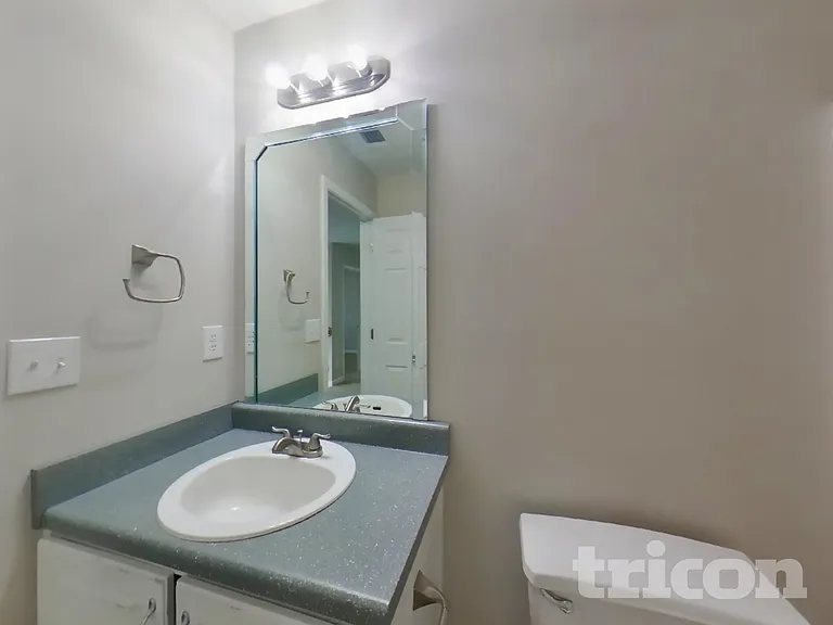 338 Shadowbrooke Cir — Photo 15
