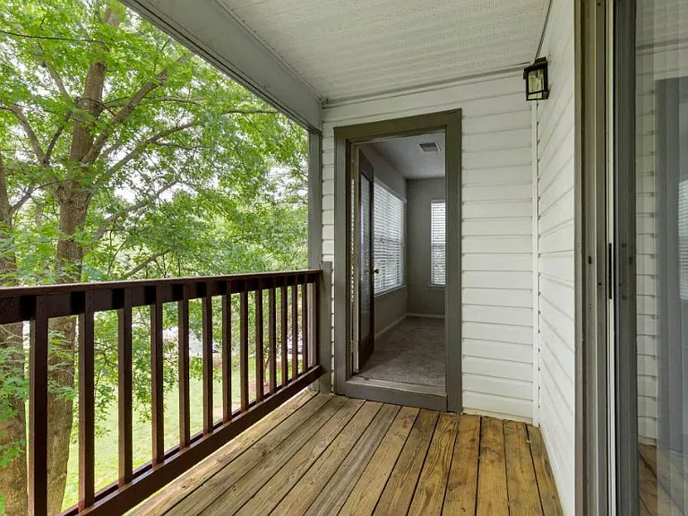 The Verandahs Apartments — Photo 15
