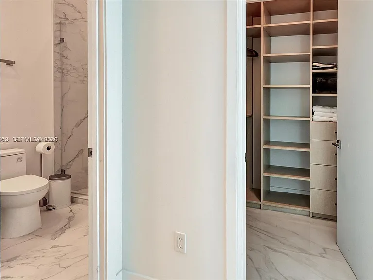 17550 Collins Ave #Penthouse 2 — Photo 24