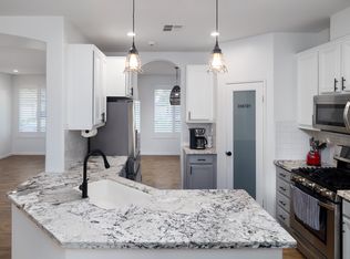 32562 Breton Dr, Winchester, CA 92596