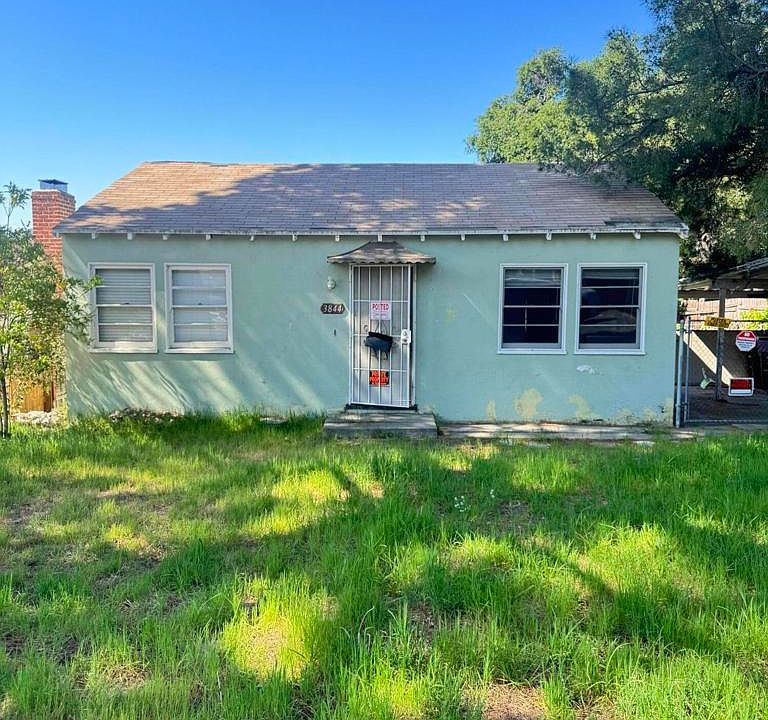1st image of 3844 Vista Ct
