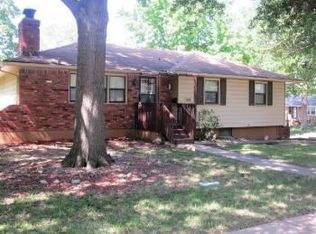 9424 E 85th St, Raytown, MO 64138