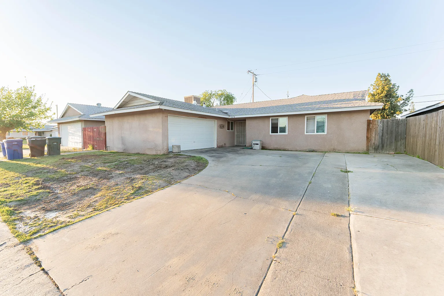 1574 Bluejay Circle photo 1