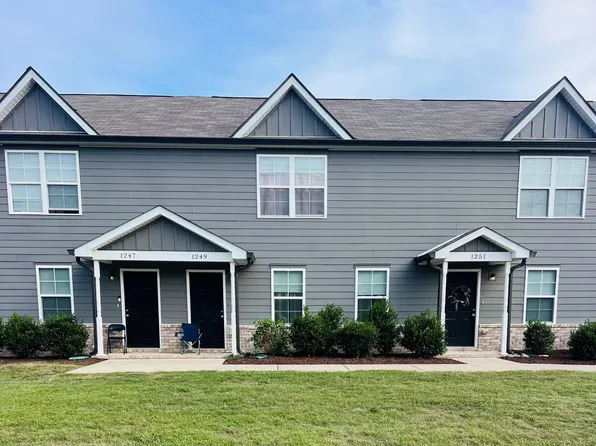 1247 Macedonia Dr, Murfreesboro, TN 37130