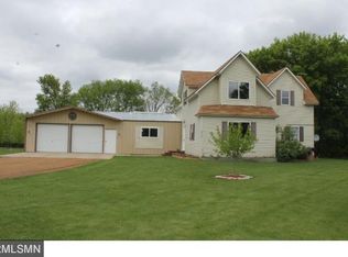 4324 3rd St, New Auburn, MN 55366