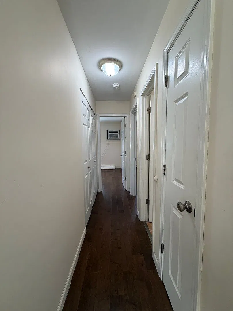 310 E Lincoln Street — Photo 4