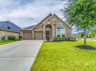 2843 Whispering Crk, Fresno, TX 77545