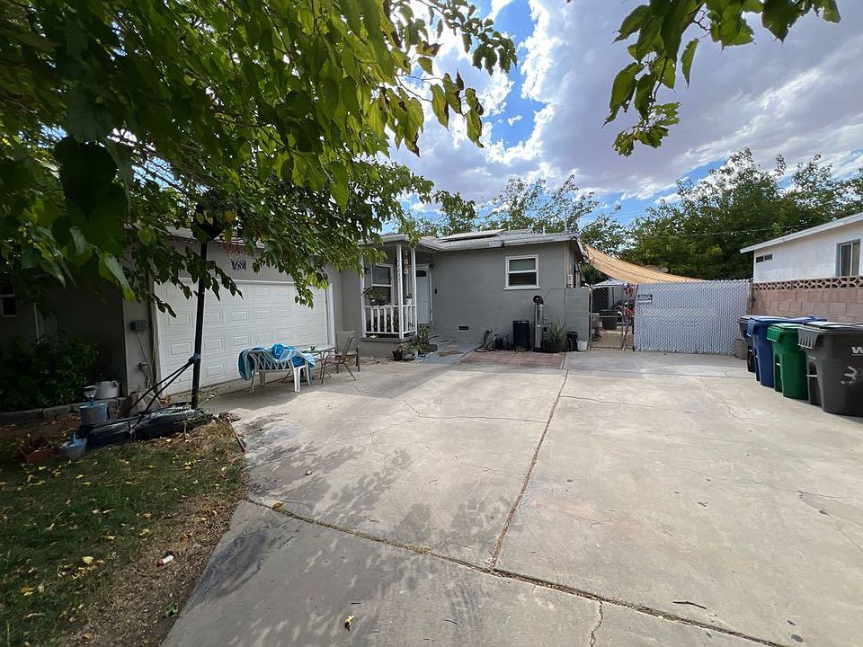 2nd image of 44235 Foxton Ave