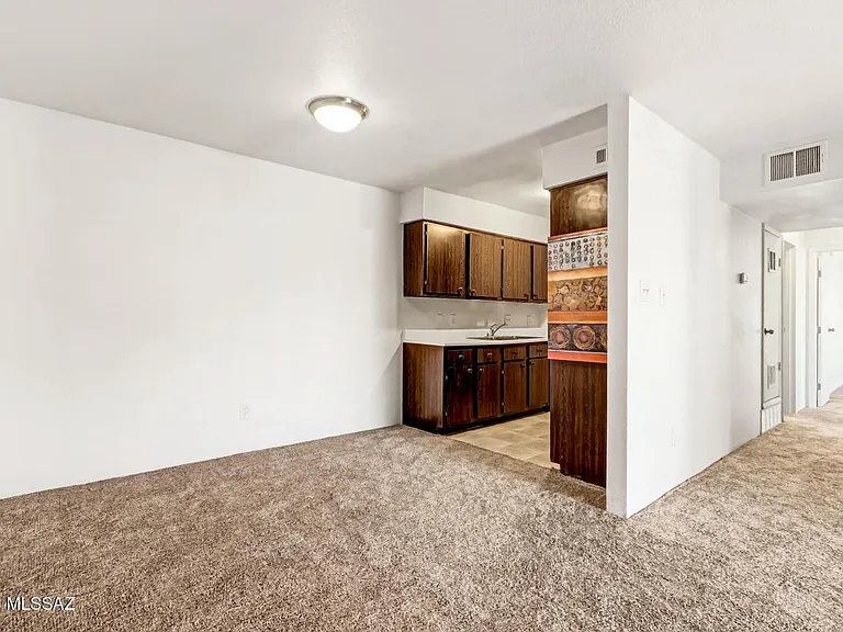 6335 N Barcelona Ln #719 — Photo 11