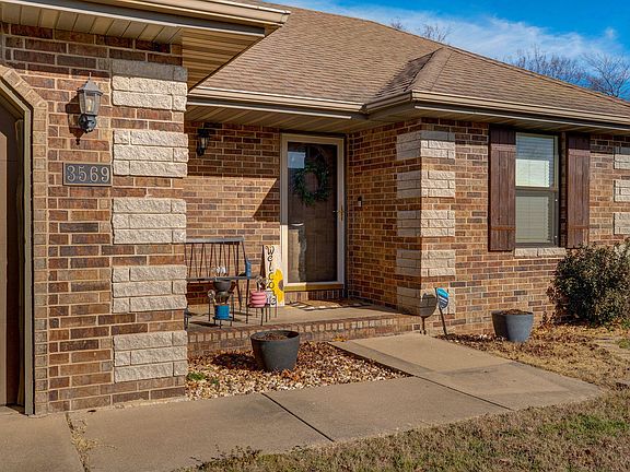 2nd image of 3569 W Cardinal Drive