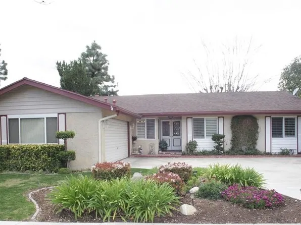 22200 Barbacoa Dr, Santa Clarita, CA 91350