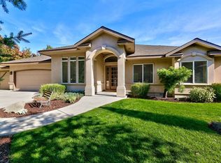 2408 E Lenox Ct, Eagle, ID 83616