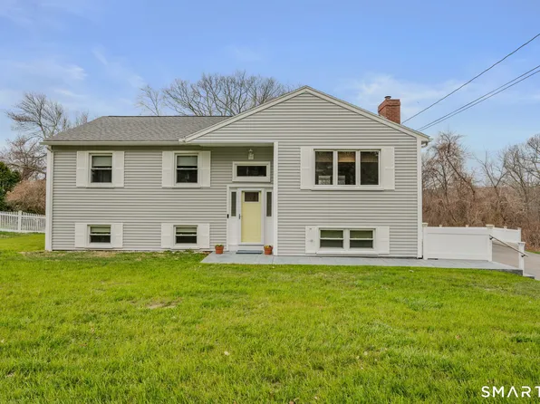 541 Groton Long Point Road, Groton, CT 06340