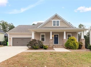 286 Meadowfield Run, Clemmons, NC 27012