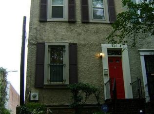 420 11th St SE, Washington, DC 20003