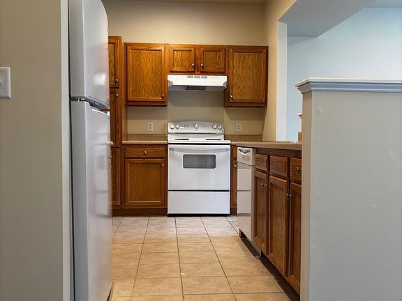 2nd image of 353 Channing Dr