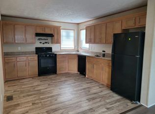 106 112th Sq NE #154, Minneapolis, MN 55434