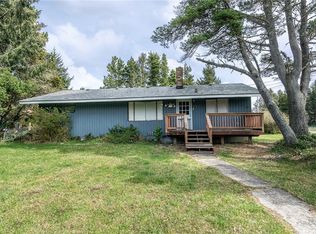 498 Centaurus Ave SW, Ocean Shores, WA 98569