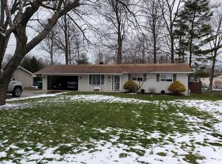 8145 Edgewood Rd, Mentor, OH 44060