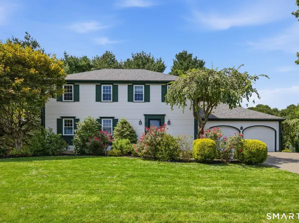 32 Braeside Crescent, Manchester, CT 06040